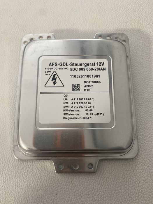 Блок фари Мерседес W211,W212  5DC00906000 5DC009060-20