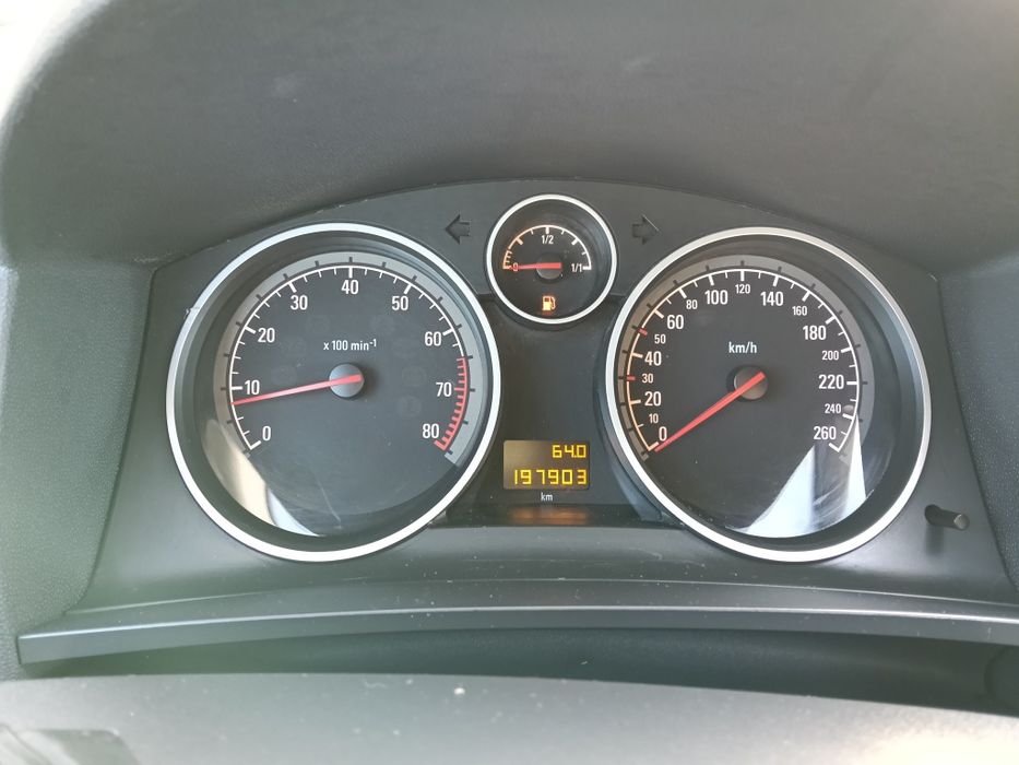 Opel Zafira 1.6 105 kM 7 osobowy