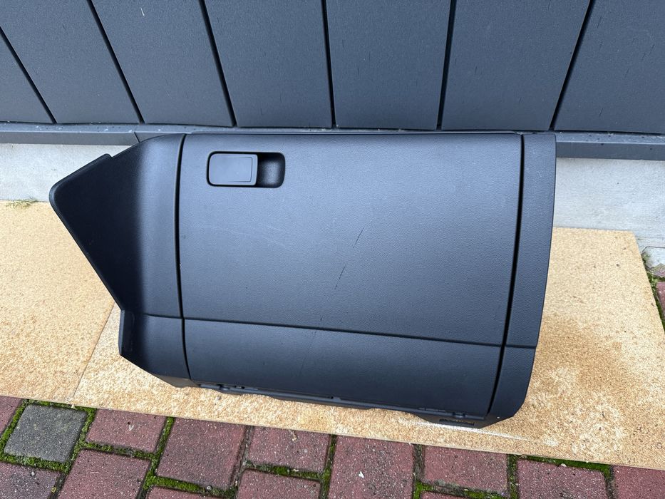 Бардачок GOLF 7, 5G1857097