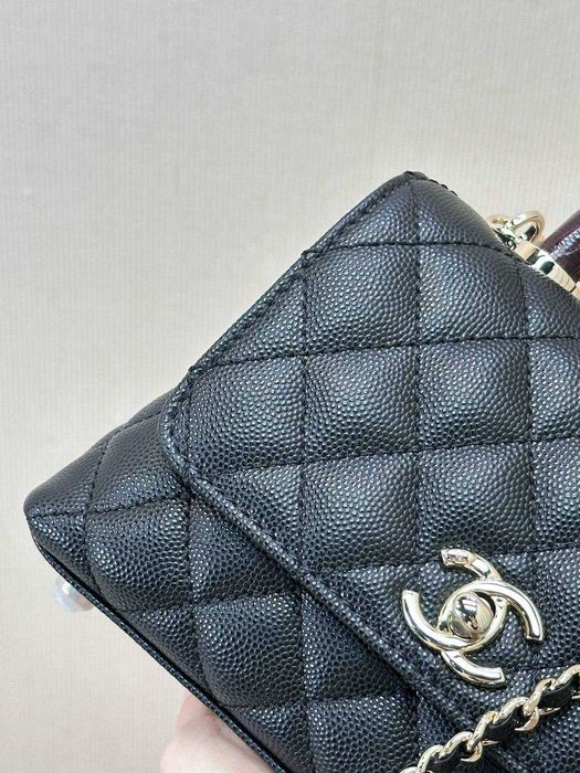 Damska torebka Chanel Coco Handle