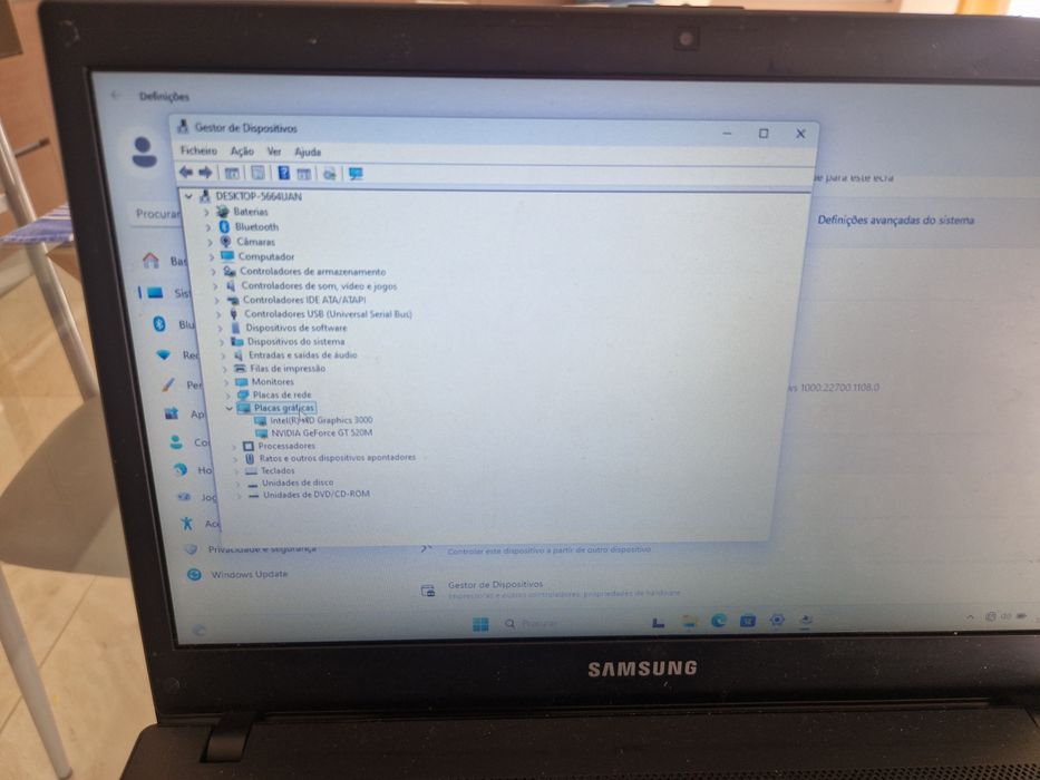 Samsung  NP300V3A   Core  i5