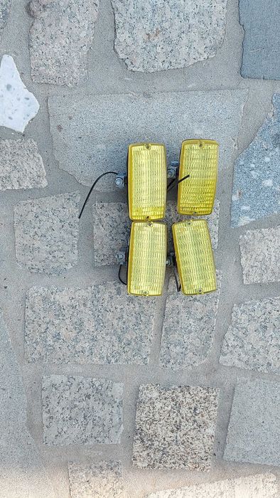 Luzes amarelas ou brancas de longo alcance para jipe ou camiao