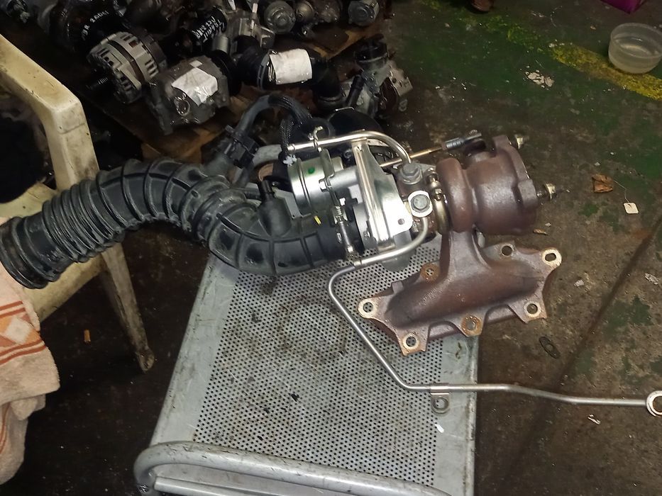 Turbosprężarka Renault Clio IV captur dacia 0.9 tce kompletna