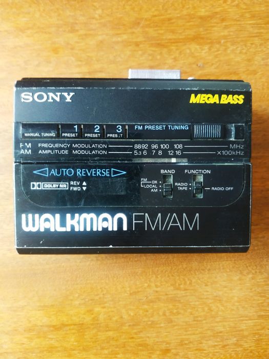 касетний плеєр sony walkman - купити аудіотехніку - Ціна на OLX.ua