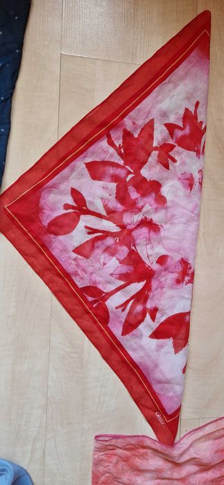 zestaw różnych apaszek tanio