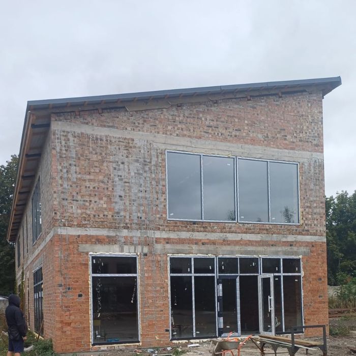 Продаж комерційного приміщення площею 400м2