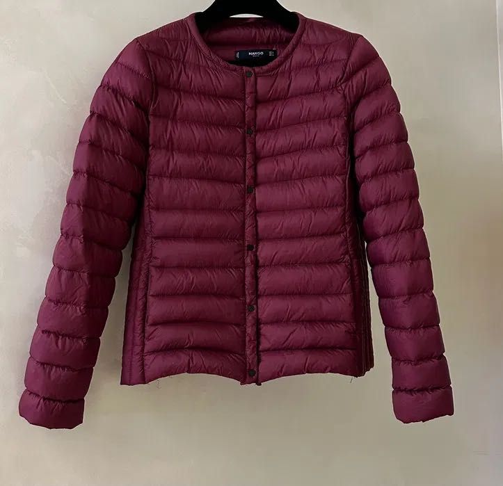 Легка коротка куртка MANGO бордова бордовая легкая деми весна весняна