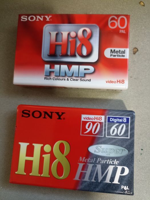 Cassetes de vídeo Hi8 e digital 8