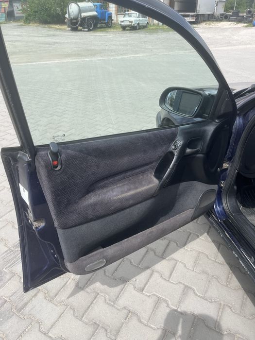 Opel Omega 2.0 16v