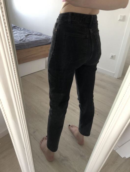 Джинси mom H&M чорний випраний колір