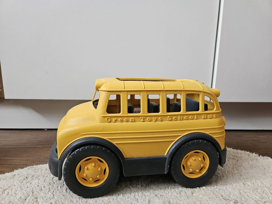 Green Toys autobus