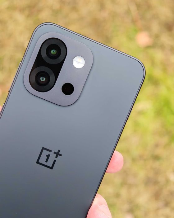 Oneplus 13s 12/512, Global, 15 циклів, Єсім