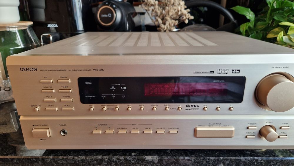 Denon AVR-1802 – Receiver Áudio/Vídeo de Alta Fidelidade