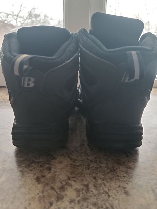 Зимові підліткові ботинки BONA (б/в)