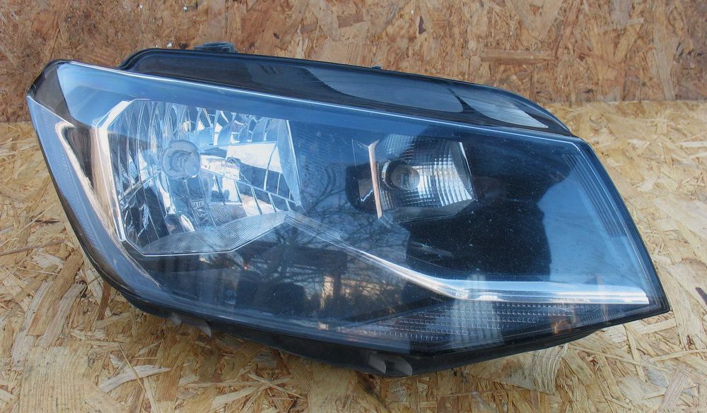 VW Caddy III lift lampa prawa przód 15-20r Oem EU