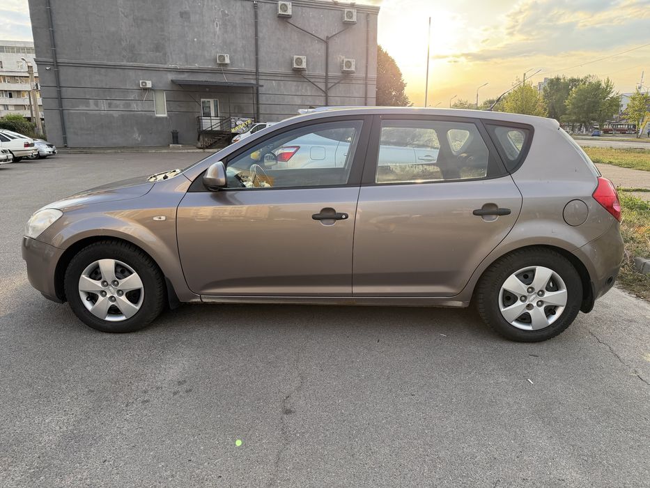 Продам KiA CEE’D