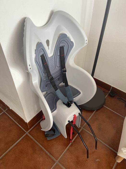 Cadeirinha de crianca para bicicleta