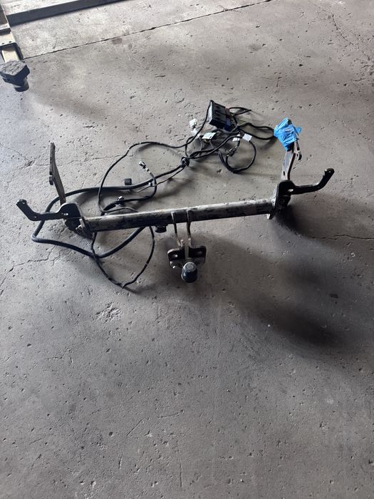 Hak holowniczy wiązka moduł Jumpy Expert Proace Vivaro 16-