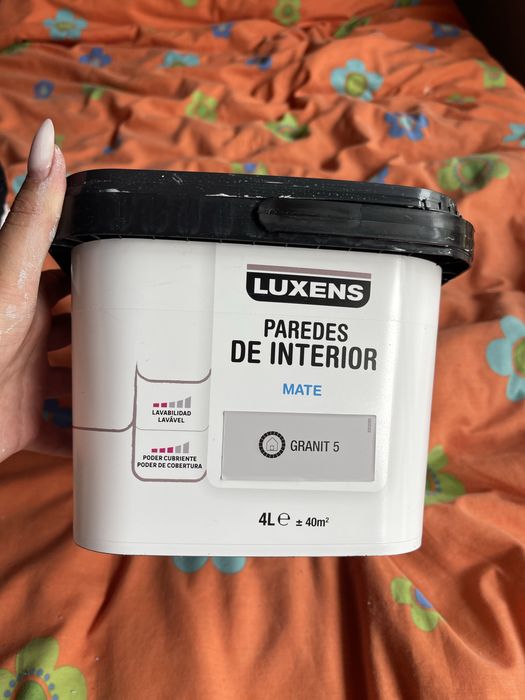 Tinta Luxens Paredes Interiores Mate - Granit 5 (Sobram 3L)