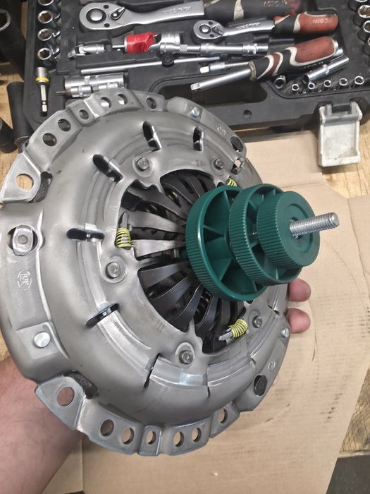 Auto serwis warsztat samochodowy Mechanika samochodowa Diagnostyka pełen zakres 24/7