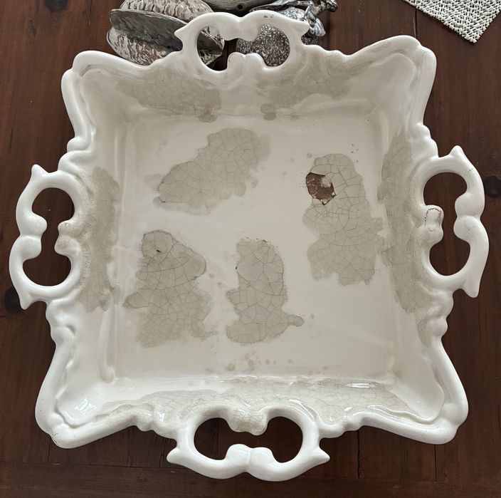 Taça antiga da Vestal com 7 peças de fruta