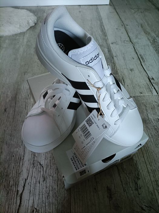 Nowe buty ADIDAS