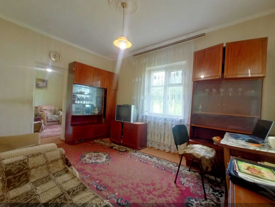 Продам будинок Фастів 77м Ділянка 13сот Петровського 33 Цегла Газ Вода