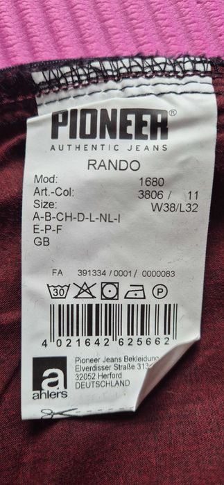 Spodnie młodzieżowe lub męskie