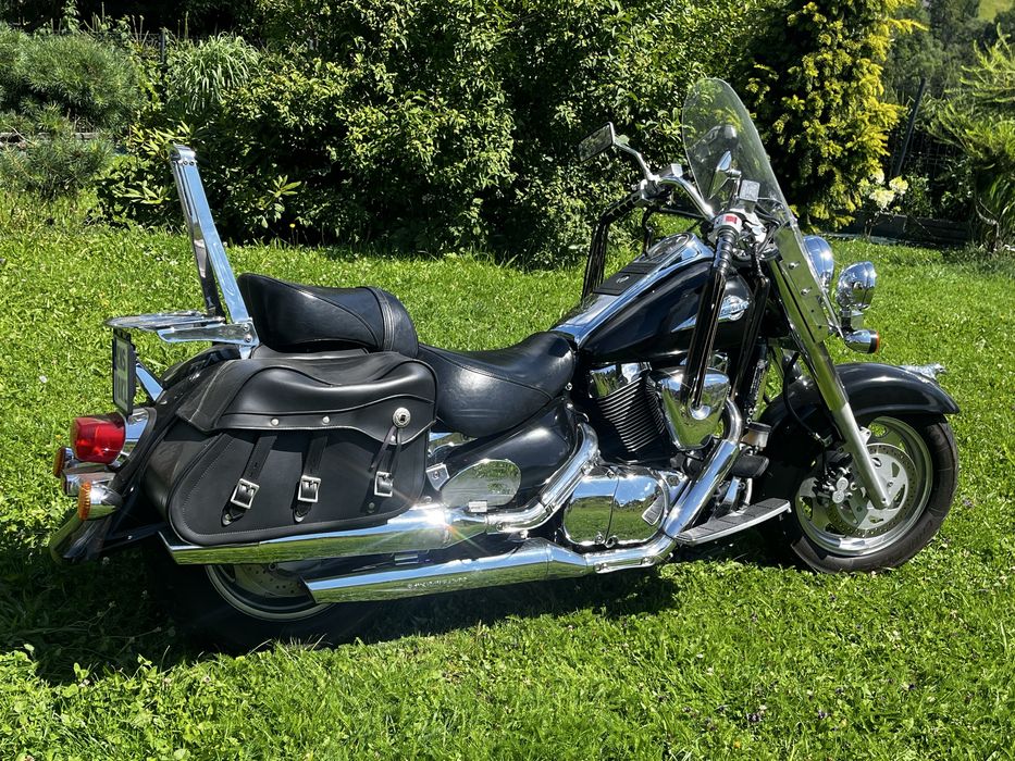 Suzuki Intruder