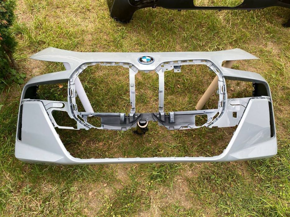 BMW i7 7 G70 реальний бампер передній M-sport 6pdc без нюансів можна колір C4P