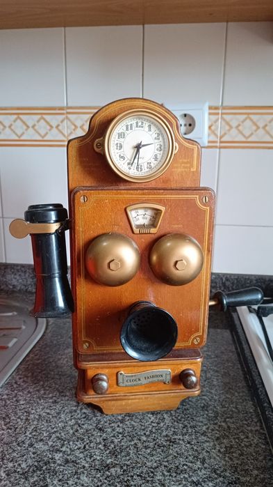 Relógio/Guarda-Chaves de Decoração Estilo Telefone Antigo (Design 1929