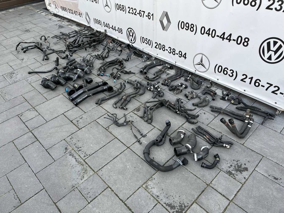 Патрубки трубки AUDI A3 GOLF VII PASSAT Tiguan 5q0121619D 5Q0129635