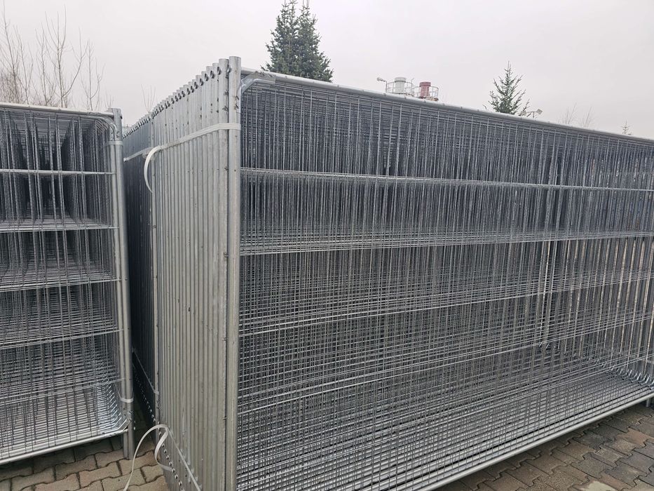 MOCNE - NOWEJ GENERACJI Tymczasowe ogrodzenie budowlane - Producent