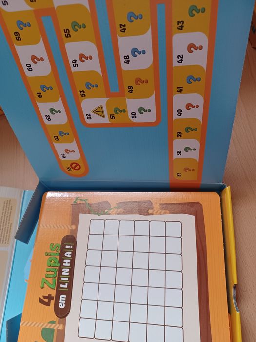 Caixa de jogos missão Zupi 3 ano