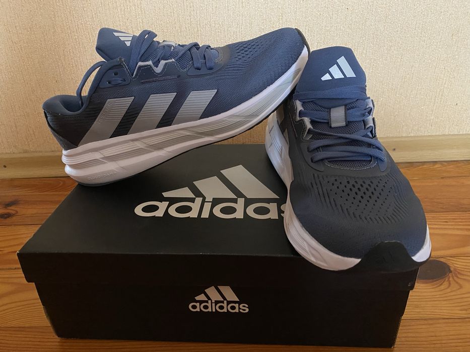 Кросівки ADIDAS   Oригінал 46розмір стєлька 29.5