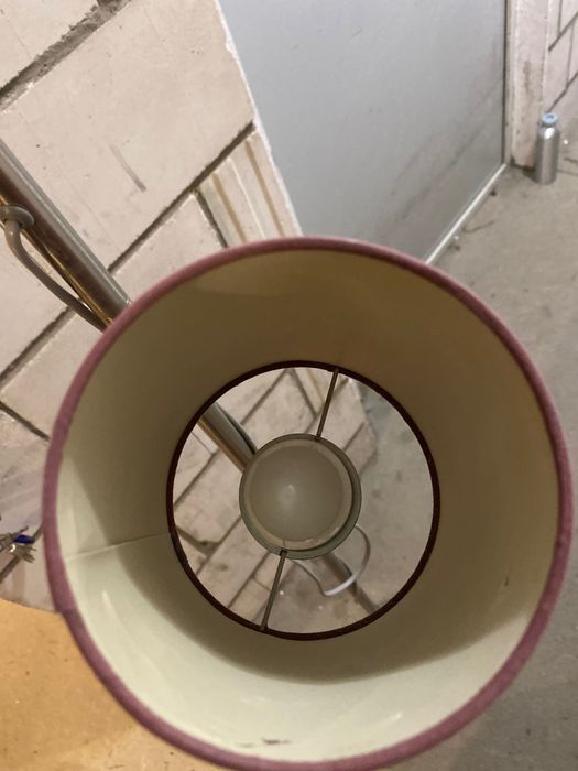 Lampa stojąca, dwie żarówki