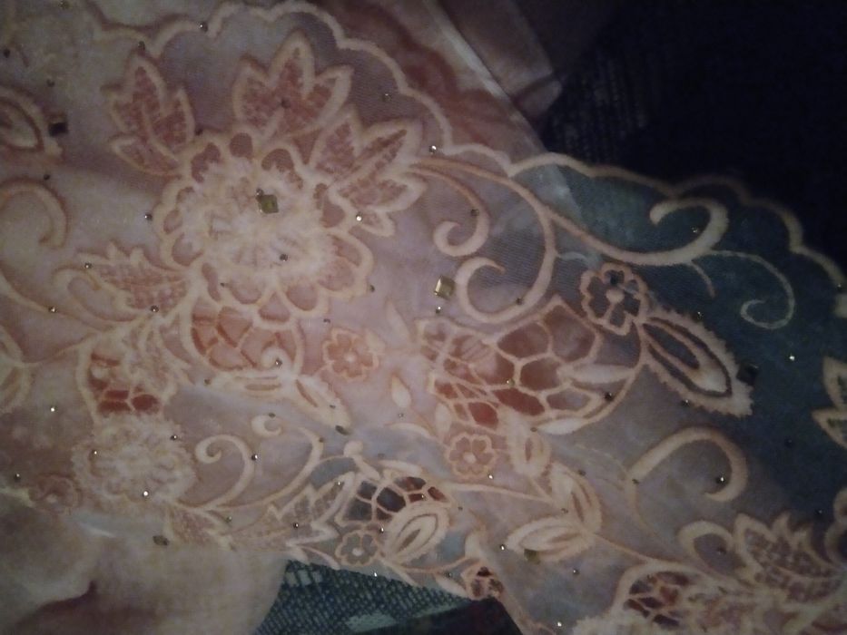 Ажурний жіночий шарфик