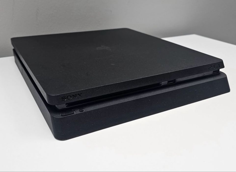 PS4 Slim 500GB | Oryginalny Pad | Wymieniona Pasta | Cicha | 100% Sprawna