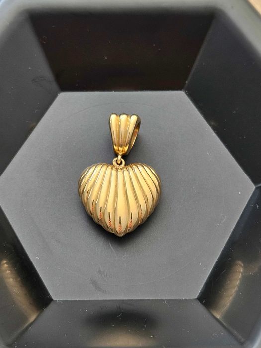 Coração em ouro português