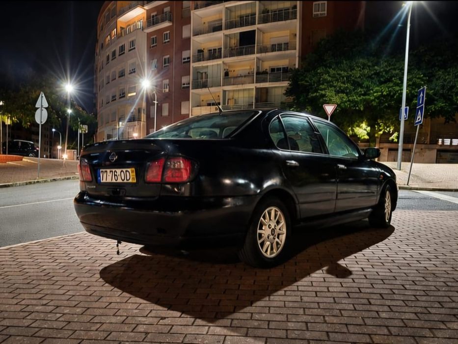 Nissan Primera — fotografia 2