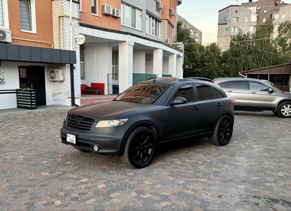 Infiniti FX45 individual