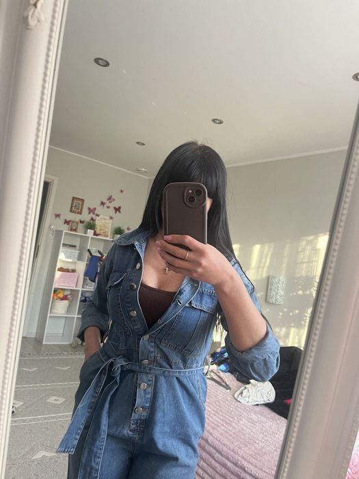 Джинсовий комбінезон