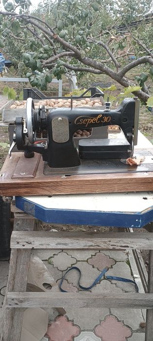 Швейна машинка пр