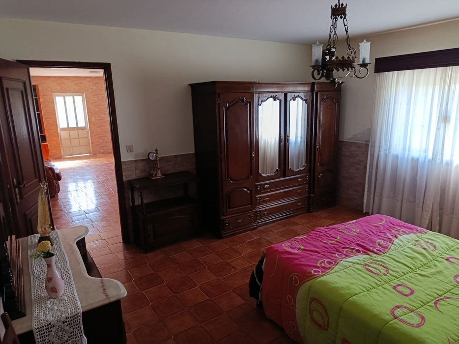 Moradia Independente T6 em Travanca- Santa Maria da Feira