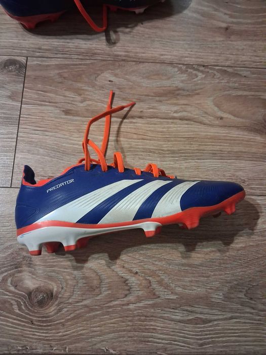 Adidas Predator Academy