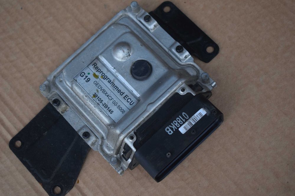 komputer sterownik silnika KIA CEED I LIFT 5D 1.4 16V 11R.39105-2B145