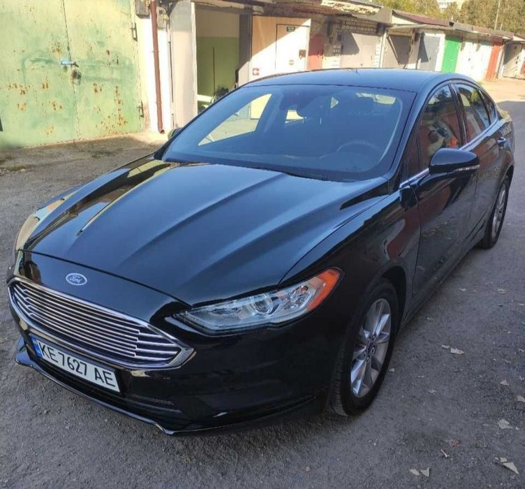Продам   Ford fusion SE 2017