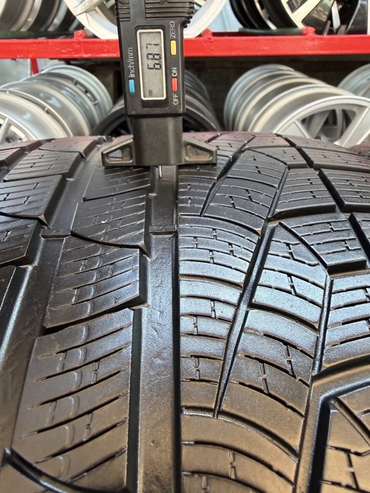 Шини Pirelli 305/30/R21 - 265/35/R21