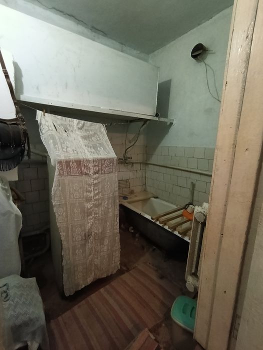 Продається будинок за межами міста