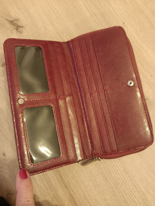 Portfel damski skórzany